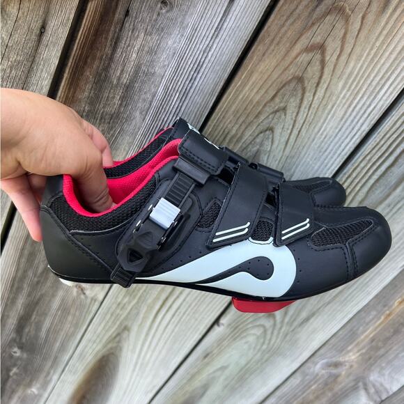 Peloton PL-SH-02 Cycling Shoes w/ Cleats Black Red Size 39 EU (Women's 8 US) EUC - Picture 10 of 10